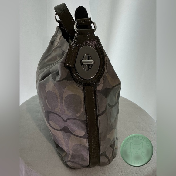 COACH Penelope Optic Silver Grey Shoulder Bag E1171-F17476 w/ Dust Bag - Picture 2 of 12